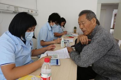 關(guān)愛退休職工 體檢保障健康工作的重要性及其實(shí)現(xiàn)路徑